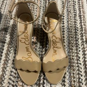 Odila Scalloped Ankle Strap Sandal. New in box. Size 9.